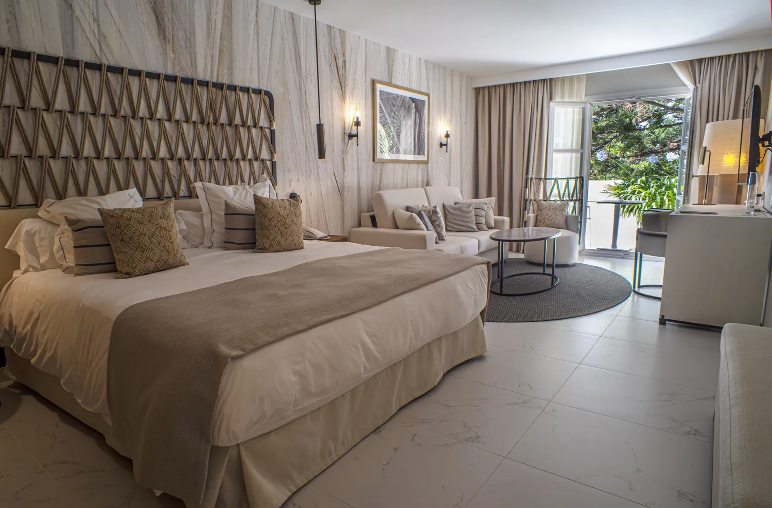 Apartamento Linares - Reforma de apartamentos de lujo en Marbella - Costa del Sol - AM Construcciones