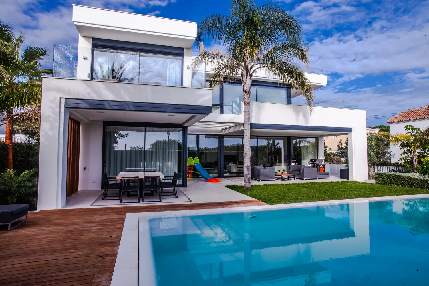 Marbesa - Construcción de Villas de Lujo en Marbella - Costa del Sol - AM Construcciones